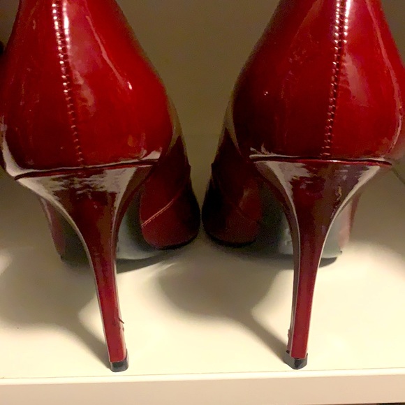 Charles David ombré red wine heels beautiful condition patent leather - Picture 7 of 7